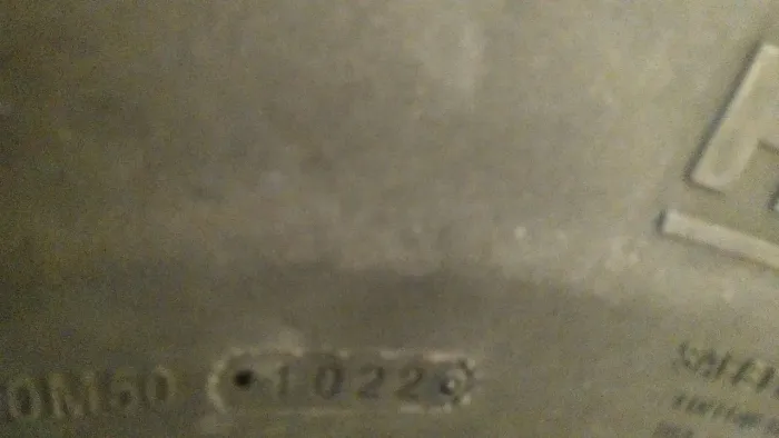 02 pneu 295  ,já com roda 