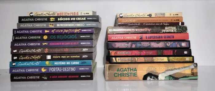 Lote de 20 Livros Agatha Christie (A Rainha do Crime) - Coleção Imperdível