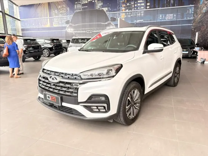 Chery Tiggo 8 TXS 1.6 Turbo Tgdi AUT 2025