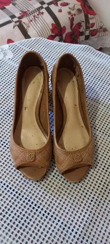 salto grosso marrom tam 37..há mais modelos e tamanhos zap 11- *