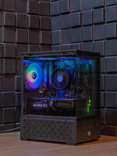 PC Gamer Ryzen 5 5500, RTX 3050 8GB, 16GB RAM, NVMe 512GB, Fonte 500W, Gabinete TGT