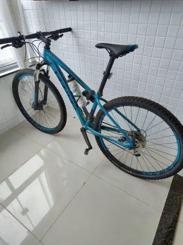 MTB SENSE ROCK EVO 2021 excelente estado com pedal Shimano PD-M520!