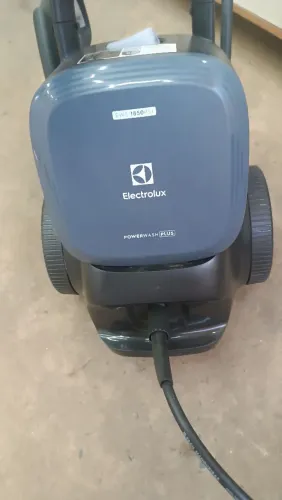 Vendo lavadora de alta pressão Eletrolux 1850 psi