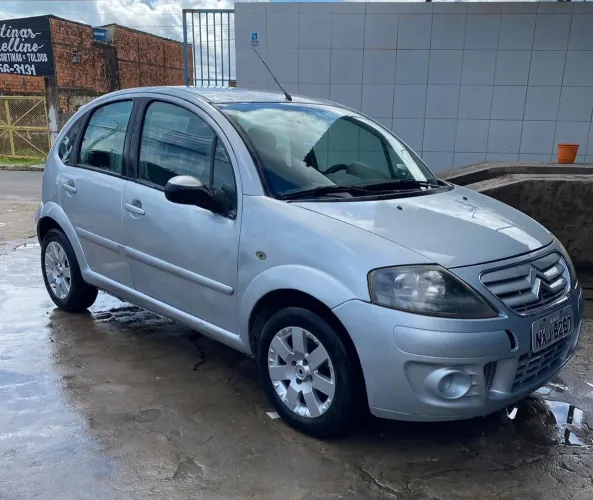 Citroen C3 GLX 1.4/ GLX Sonora 1.4 Flex 8V 5P 2012