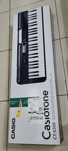 Casio Casiotone CT-S300