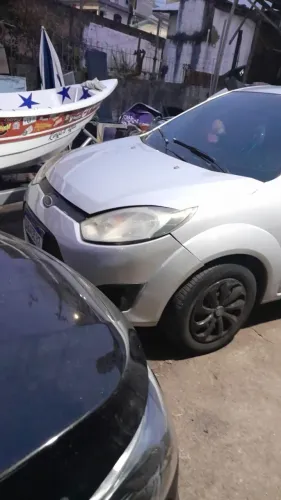 Ford Fiesta SE 1.6 8V Flex 5P 2014