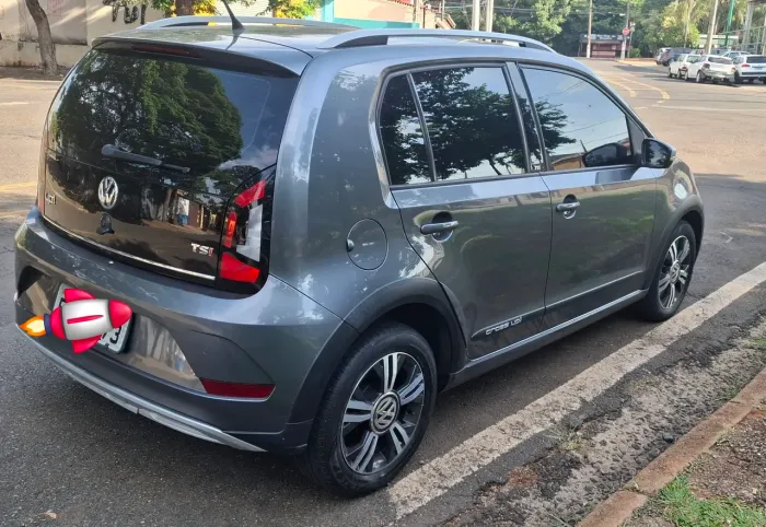 Volkswagen Up! Cross 1.0 TSI Total Flex 12V 5P 2018