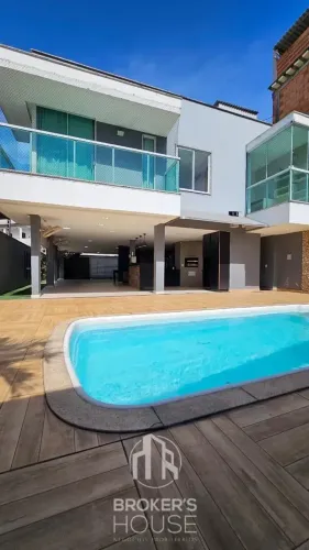Casa à venda, 225m² | 3 quartos | 3 vagas | sol da manhã - São Cristóvão / Maruipe Vitória