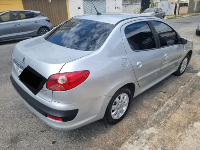 Peugeot 207 Sed. Passion XR Sport 1.4 Flex 8V 4P 2010