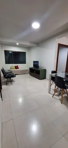 Lote de mobília