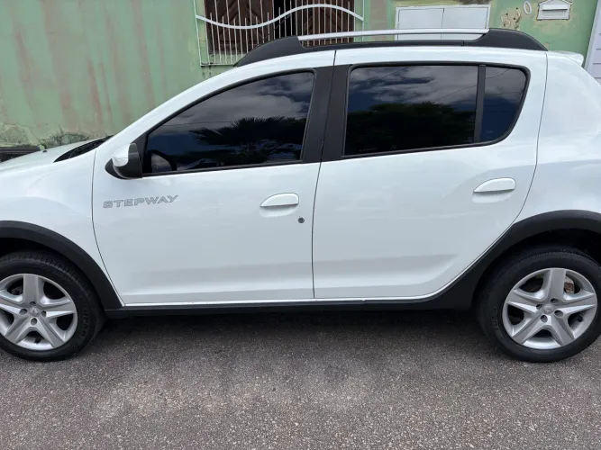 Renault Stepway Zen Flex 1.6 16V Mec. 2020