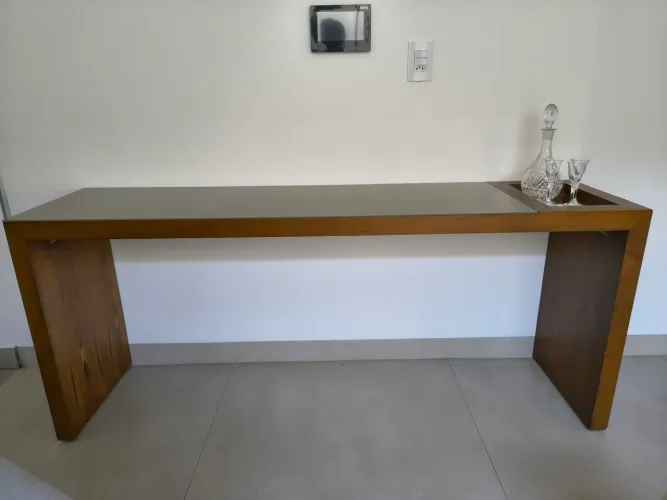 Vendo Aparador 1,80cmx75cmx45cm