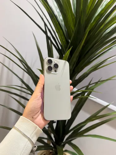 iPhone 16 Pro Max 256gb Natural Titanium IMPECÁVEL