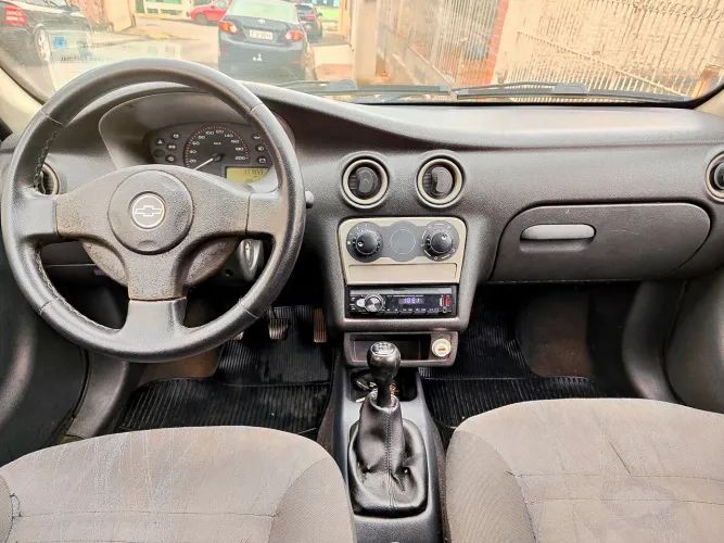 Chevrolet Celta Life 1.0 MPFI VHC 8V 3P 2005