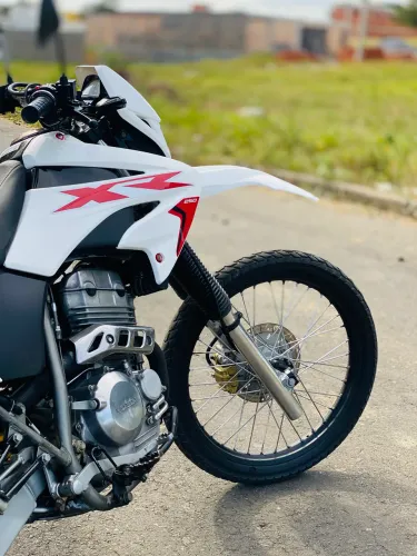 Vendo tornado 250 estado de nova 