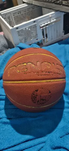 Bola de basquete masculina