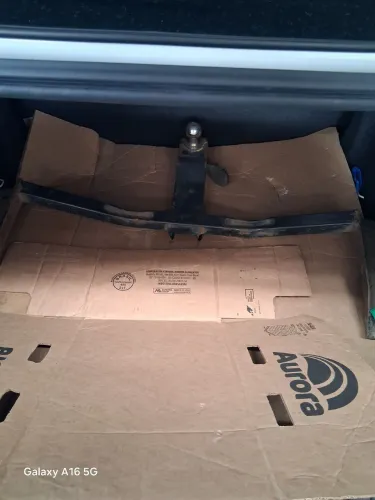 Vendo esse engate reboque para corsa excelente e só ligar * Roque