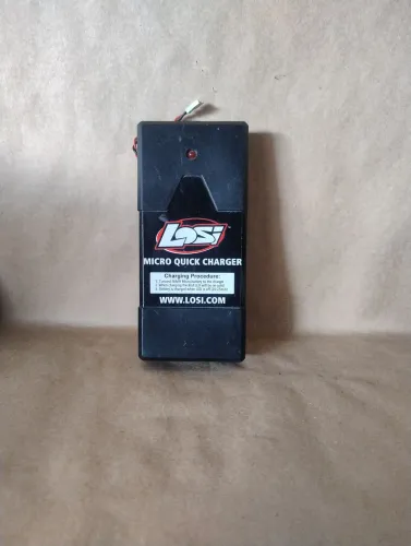 carregador bateria lipo LOSI micro deserter