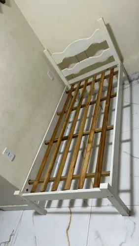 Cama de solteiro