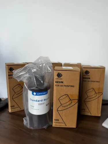 Resina Anycubic Standard Gray Cinza 1KG para Impressora 3D - Nova/Lacrada