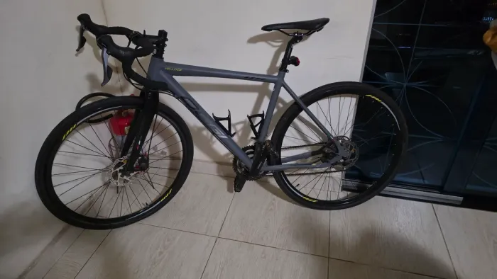 Bicicleta Gravel Oggi Velloce Disc