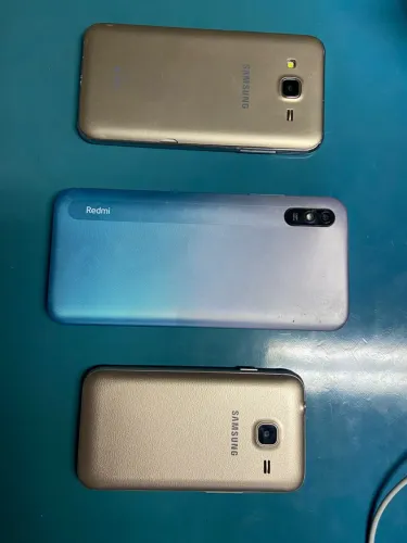 LOTE DE CELULAR PARA RETIRADA DE PEÇAS 