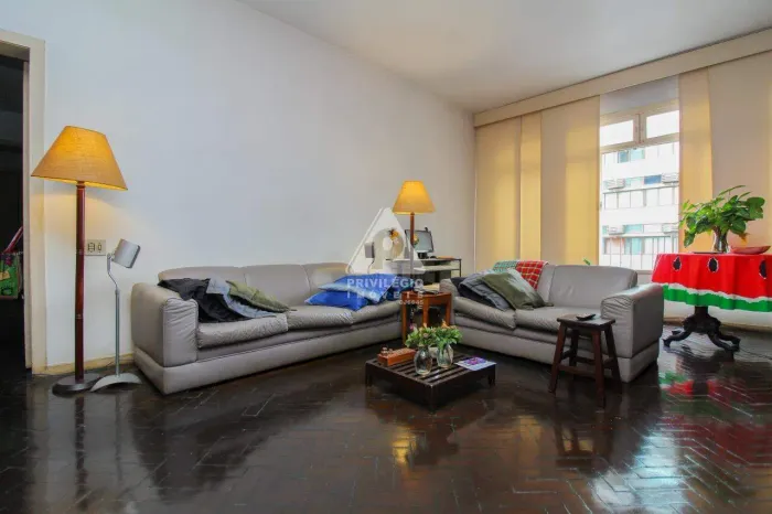 Apartamento à venda, 3 quartos, 2 salas, dependência completa, área de serviço, 1 vaga, 14