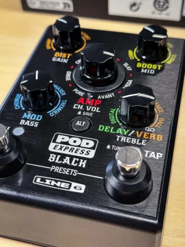 Pedaleira Line 6 Pod Express Black Guitarra