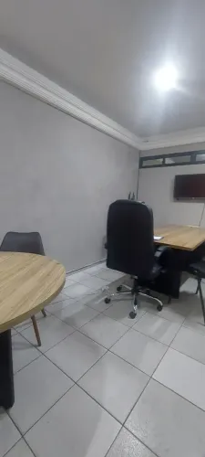 Imóvel para aluguel possui 28 metros quadrados em Farol - Maceió - AL