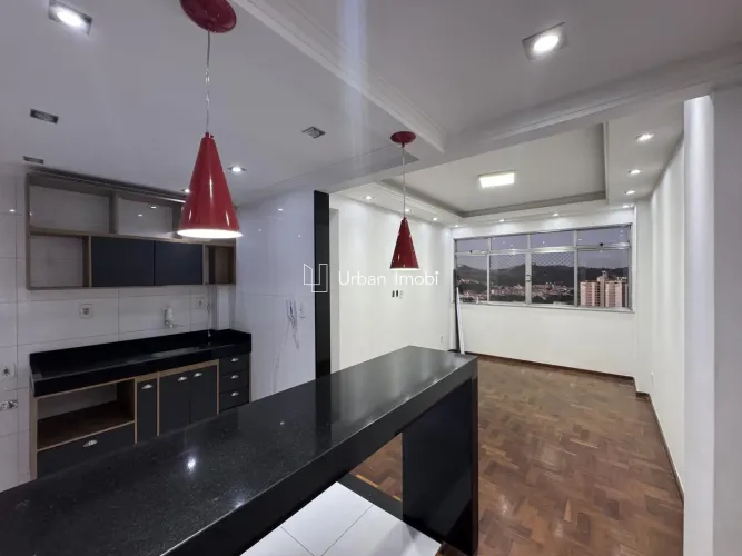 Apartamento reformado 3 quartos Centro Barra Mansa