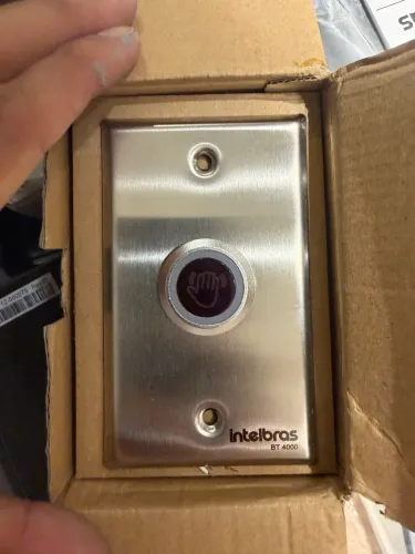 Acionador De Abertura Por Proximidade Inox Bt 4000 Intelbras