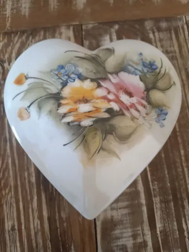 Pote decoração coração porcelana pintado a mão