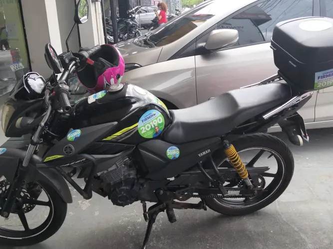 Vendo essa moto fazer Yamaha.  
