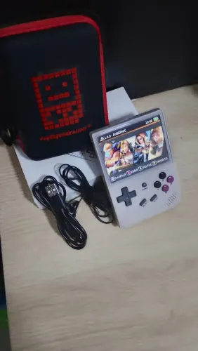 Anbernic RG35XX semi-novo zerado mais de 400 jogos jogos de ps1 PS2 Atari e vários retro