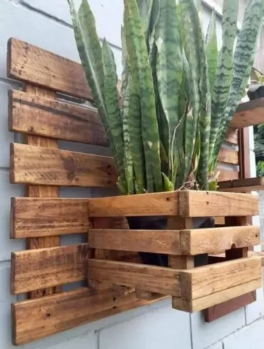 Jardim Suspenso Palete, Comprimento 65cm, Altura 65cm, Largura 3cm