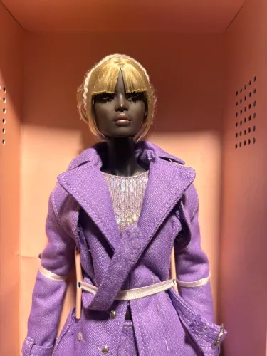 Integrity Toys NU.Face Holographic Novae #82170 LE 1400 - Colecionador