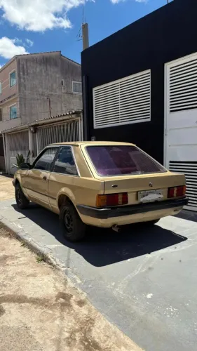 Ford Escort GL 1.6i / 1.6 (álcool) 1986
