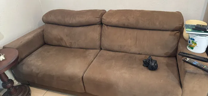 Sofá 4 lugares