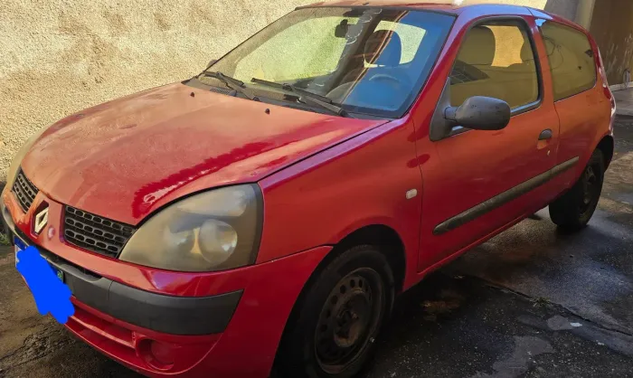 Renault Clio Authentique 1.0 8V 3P 2005