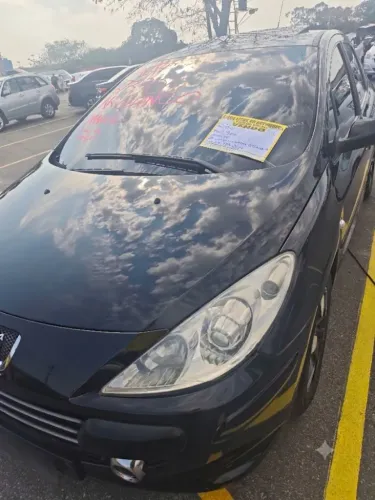 Peugeot 307 Sed. Presence 1.6 Flex 16V 4P 2011