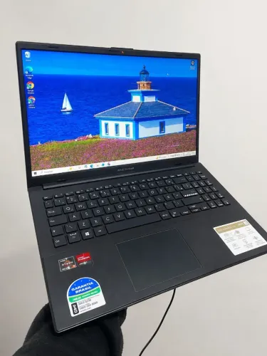 Notebook ASUS Vivobook GO 15