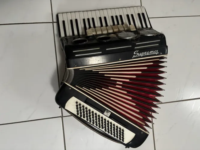 Sanfona para decoração (Quebrada)