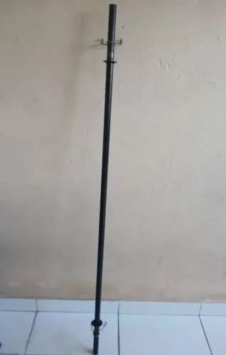 Barra de exercicio de 1.50 , suporta ate 50kg