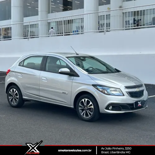 Chevrolet Onix Hatch LTZ 1.4 8V Flex Mec. 4P 2015