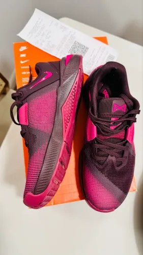 Tênis Metcon 10 Feminino - NOVO 36