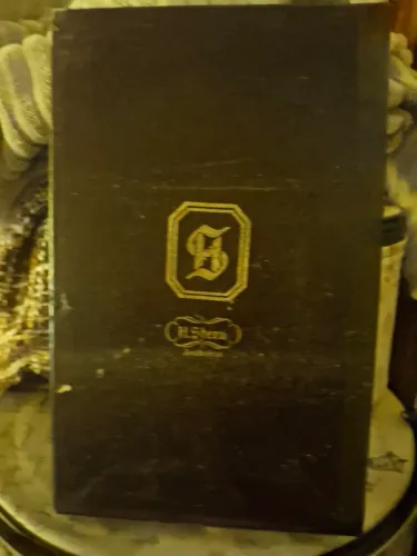 Bolsa H Stern de mão nova