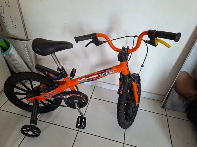 Bike Infantil Nathor Extreme com Rodinhas - Pneus Novos / Impecável!