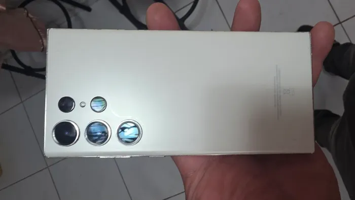GALAXY S23 ULTRA defeito na tela