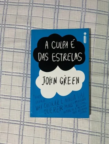 Livro A culpa é das estrelas, John Green