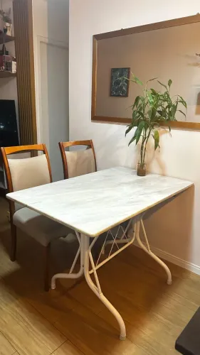 Mesa de granito branco
